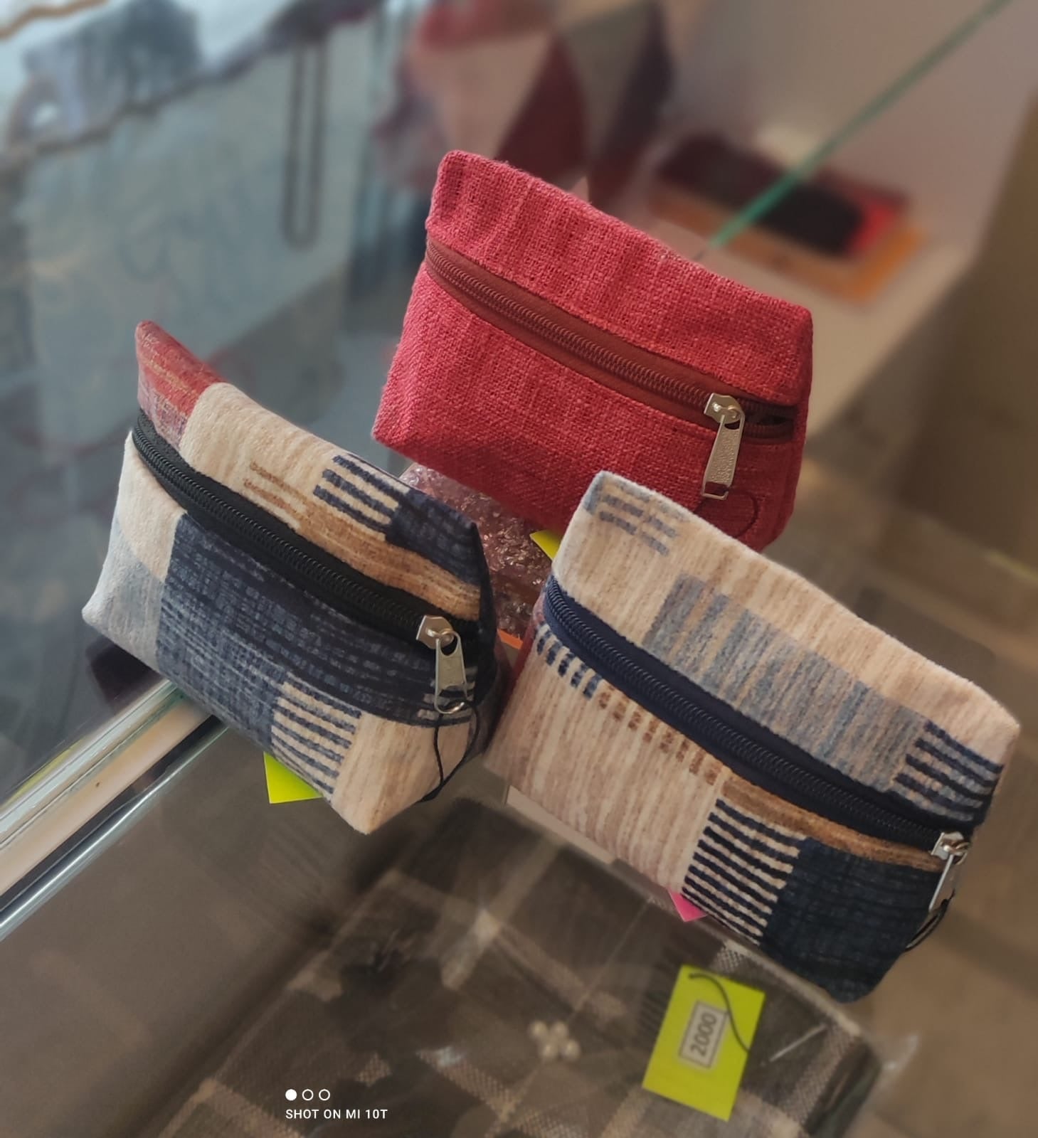 Handcrafted Jute & Velvet Mini Pouches – Versatile Travel Organizers – 500 Each