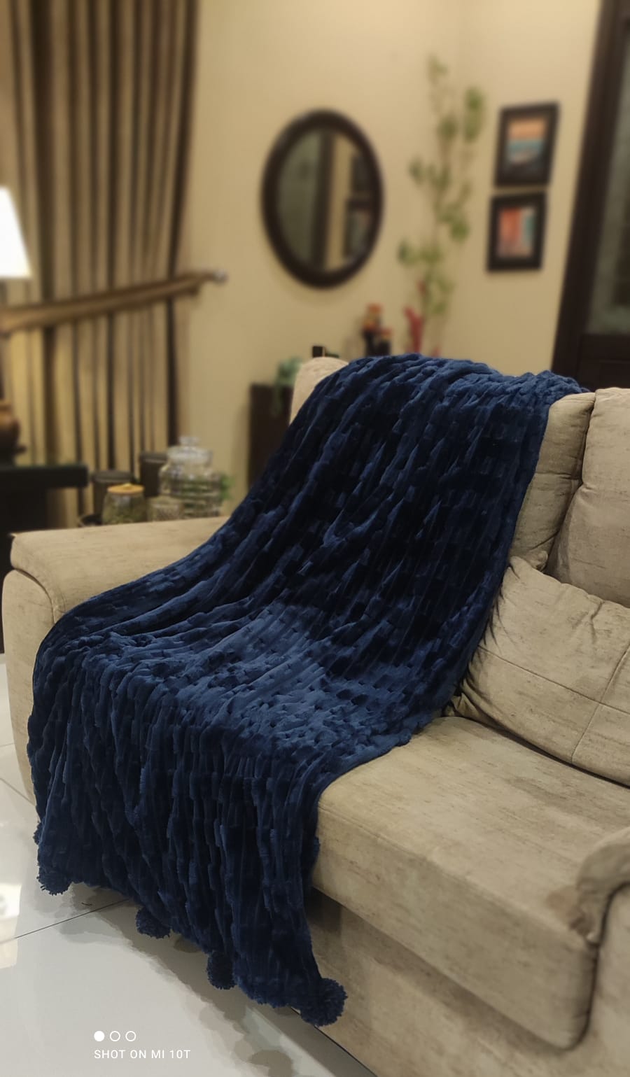 Premium Navy Blue Fleece Sofa Throw - Ultra-Soft Decorative Ribbed Blanket